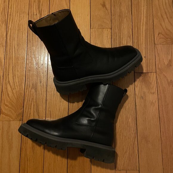FERRAGAMO Ankle Boots MSRP 1200 US 9 EU 42 Black Leather Grey Accent Side Zip main image 7
